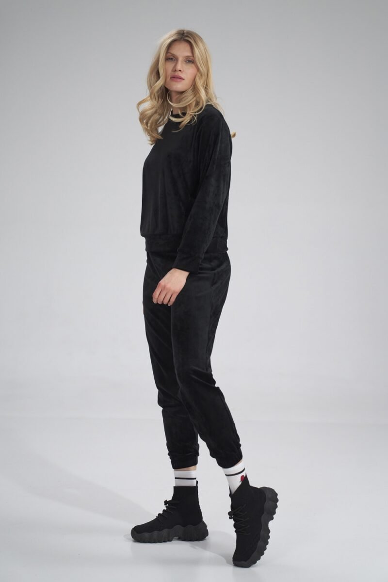 Tracksuit trousers model 154665 Figl - Image 2