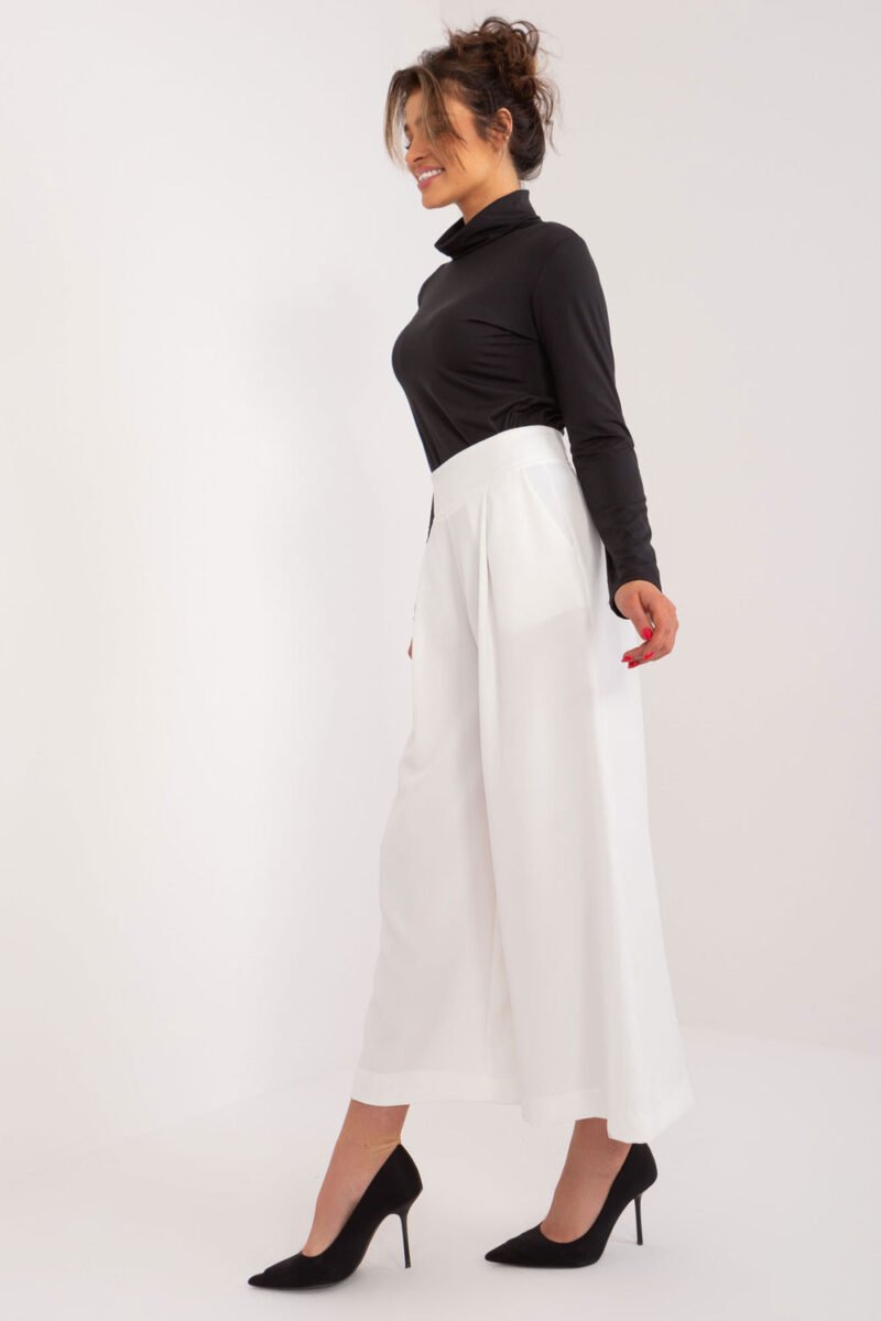 Women trousers model 192505 Italy Moda - Image 2