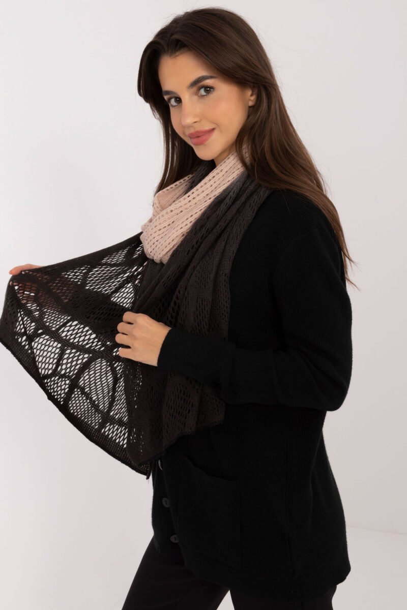 Shawl model 200858 AT - Image 2