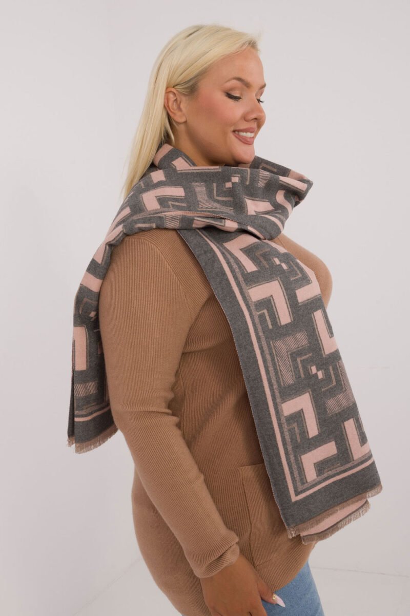 Shawl model 200540 AT - Image 2