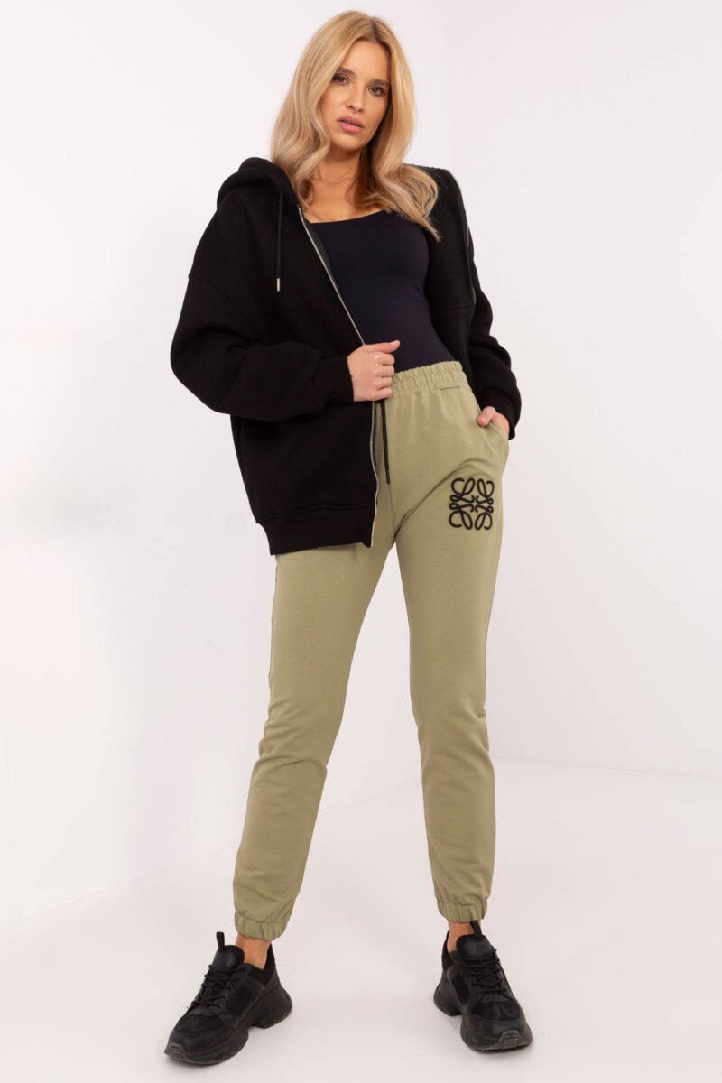 Tracksuit trousers model 206053 Relevance