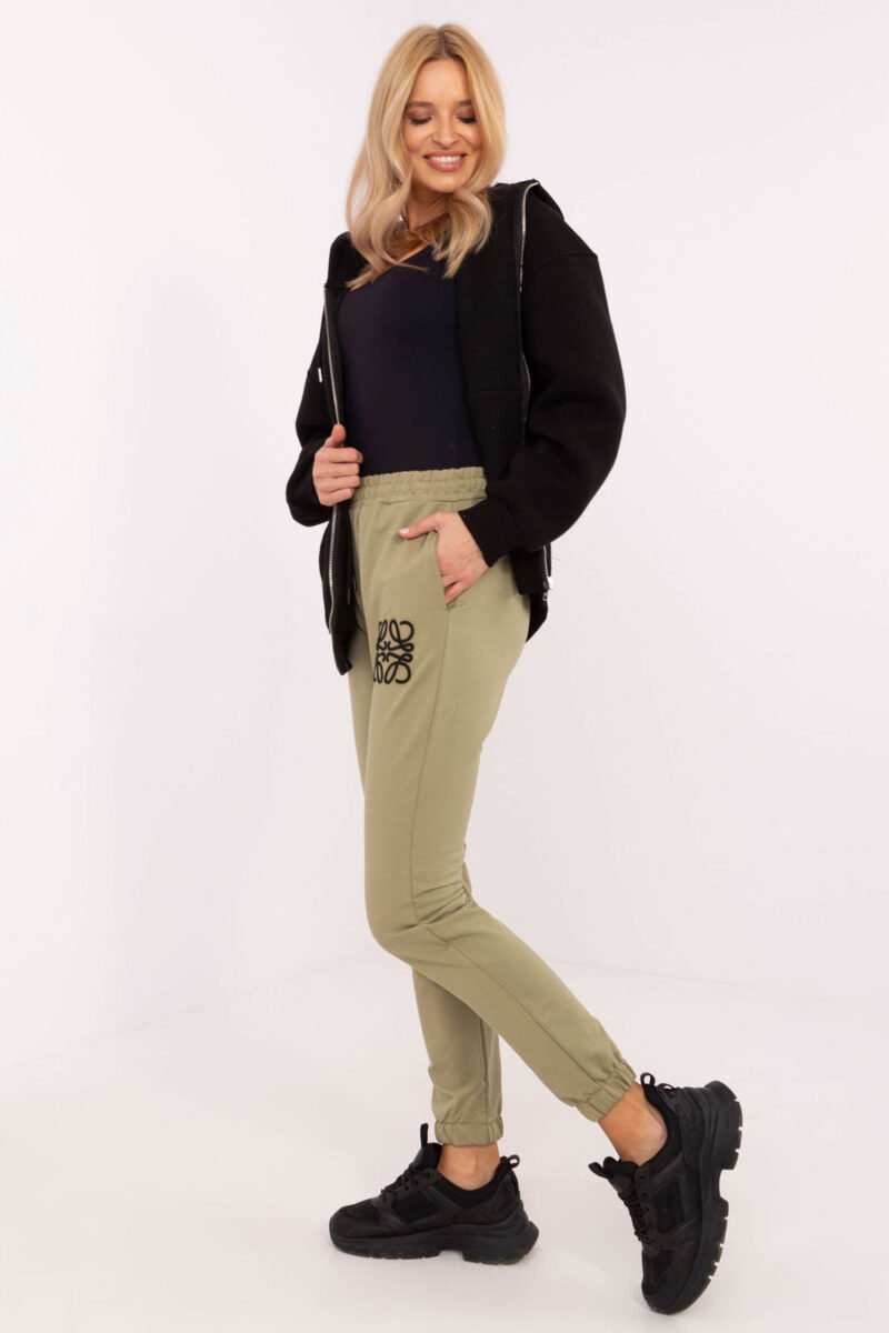 Tracksuit trousers model 206053 Relevance - Image 2